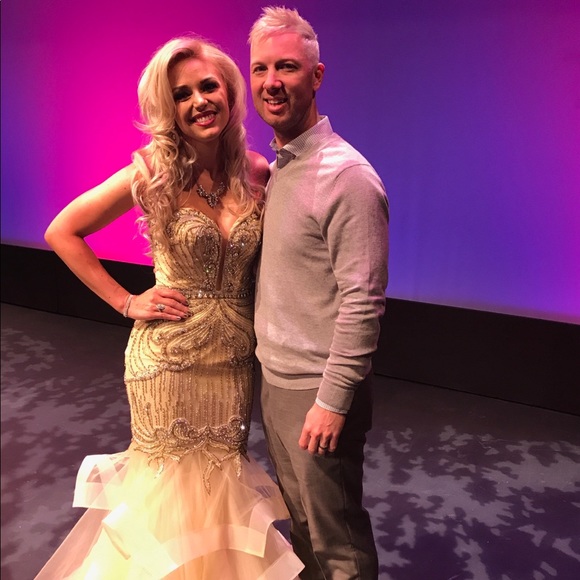 Meet your Posher, Danielle - Picture 5 of 8